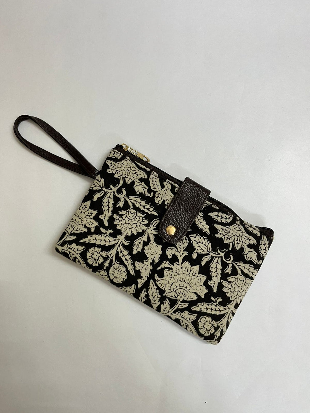 Premaium Handmade Jaipuri Printed Cotton Pouch for Women and Girls- Printed Beige Black