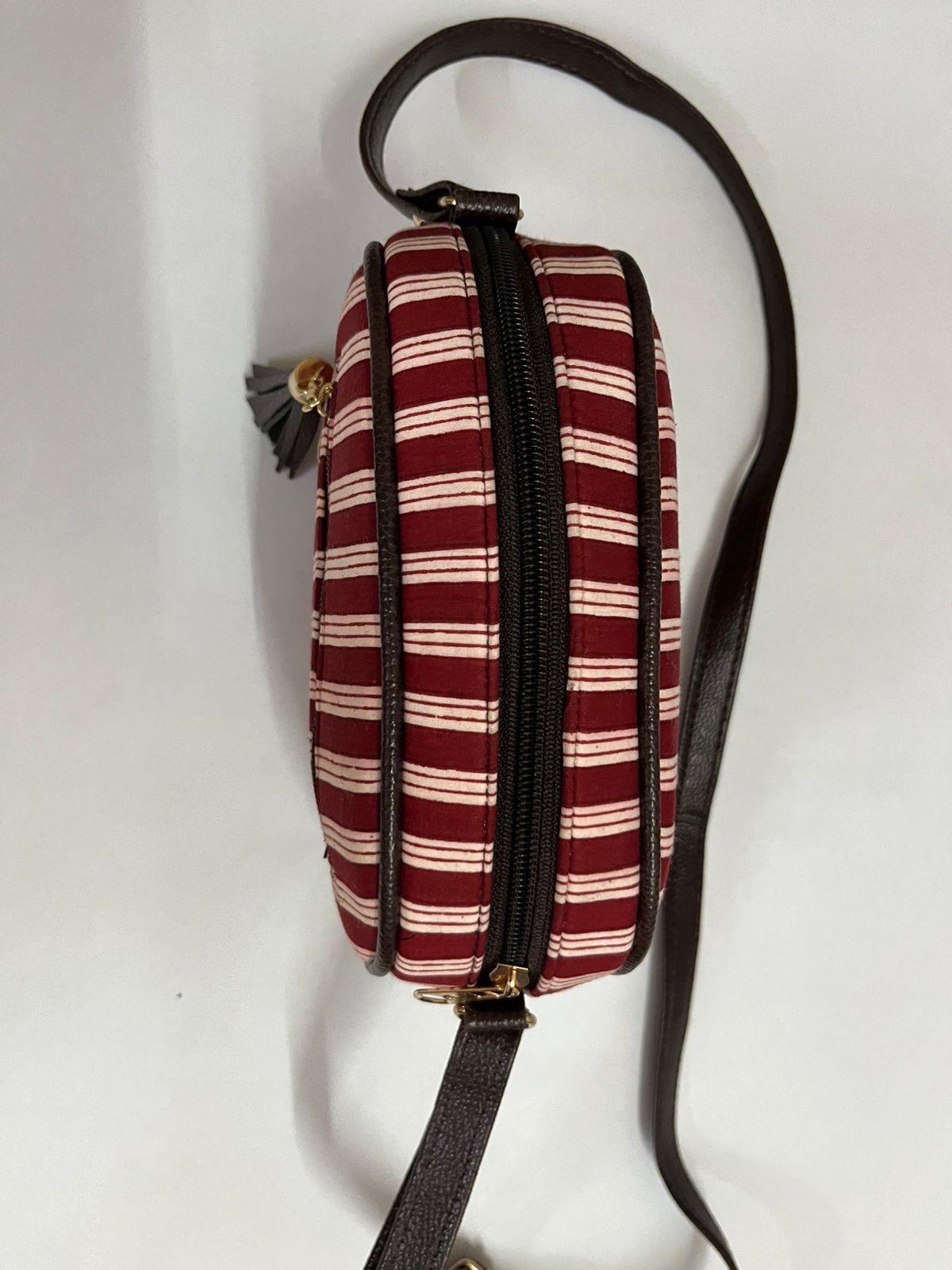Jaipuri Handcrafted Printed Cotton Sling Bag for Girls and Women - Red Printed