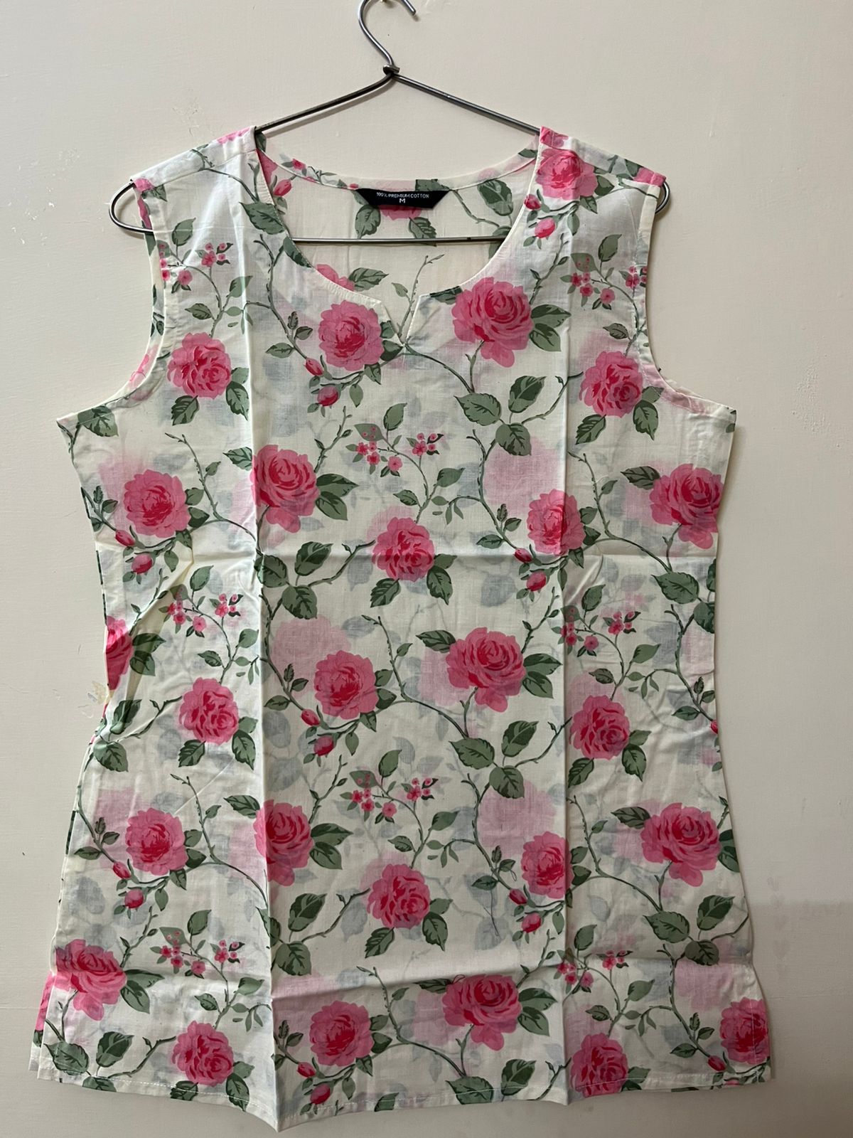 Jaipuri Printed Cotton Sleeveless Short Kurti - Pink Floral